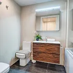 Luxe By Hello Homes 公寓