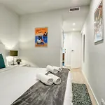Luxe By Hello Homes 公寓